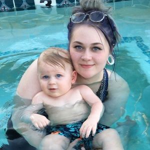 Meet your Posher, Amber